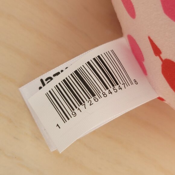 Squishmallows Hello Kitty Angel Valentine's 2025 Pink Red Hearts Plush Toy 8 in - Picture 12 of 15